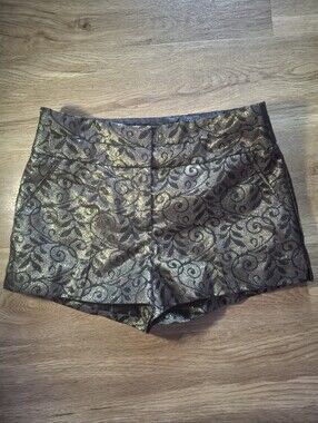 Dynamite Black & Gold Metallic Brocade High Waisted Jacquard Shorts - Size 1